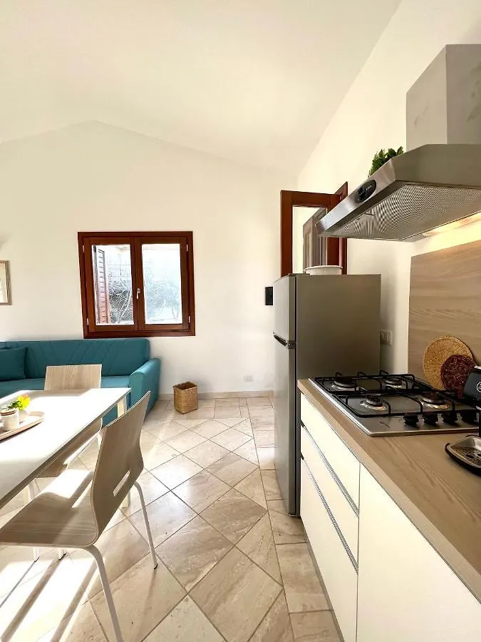 Appartamento La Conchiglia A Pochi Passi Dal Centro San Teodoro  0*, San Teodoro (Sardinia)