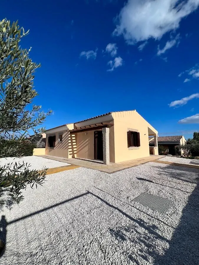 Apartamento Appartamento La Conchiglia A Pochi Passi Dal Centro San Teodoro  Itália